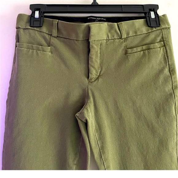 Banana Republic Sloan:Bundle of 2 pants in black and olive green, both size 0 - Picture 6 of 7